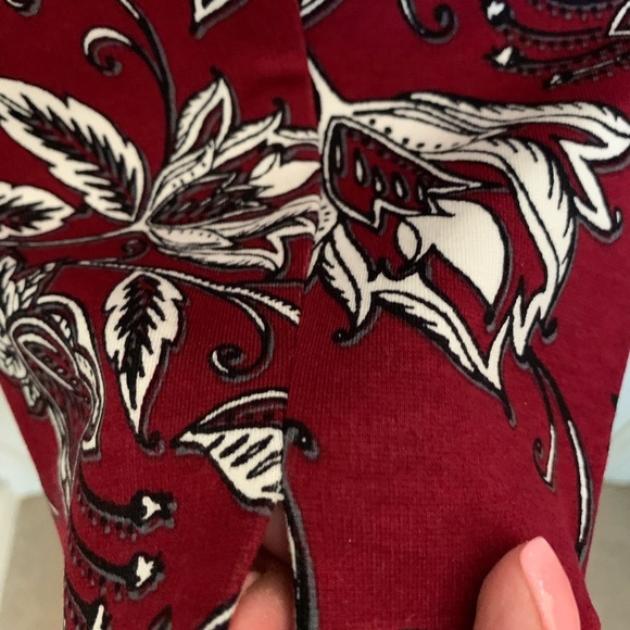 Chicos “Juliet” Cranberry slacks sz 2 (12-14) - Picture 7 of 8